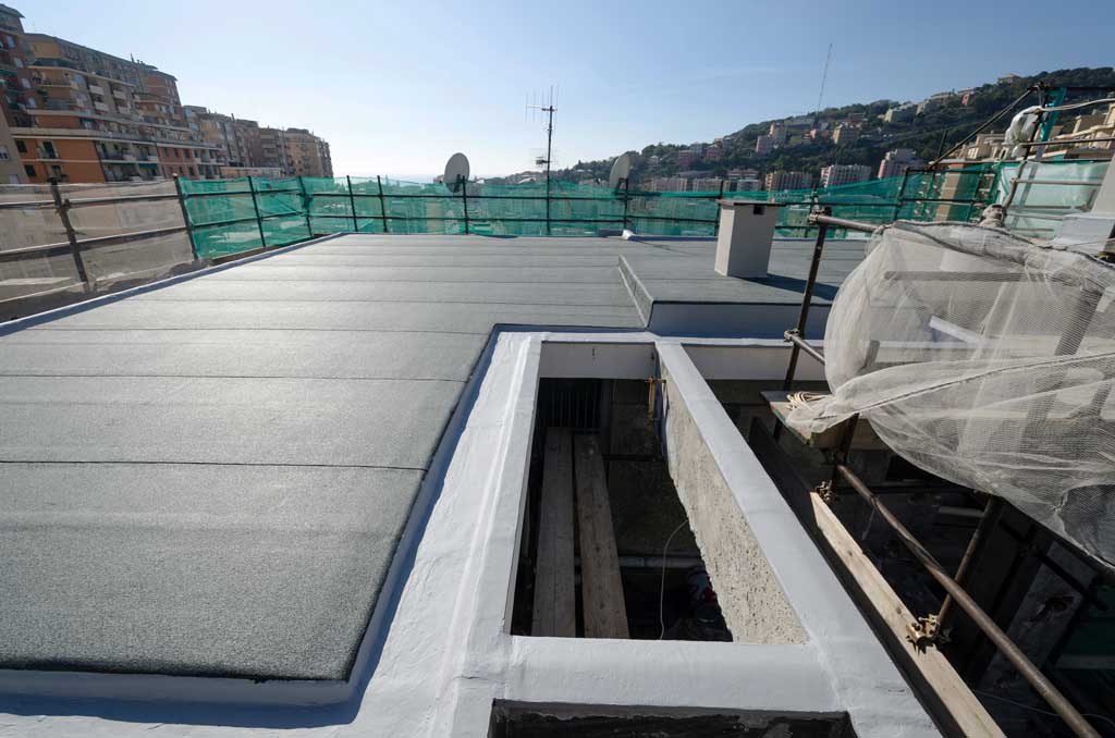 Las soluciones más eficientes para impermeabilizar una terraza en Santiago de Compostela